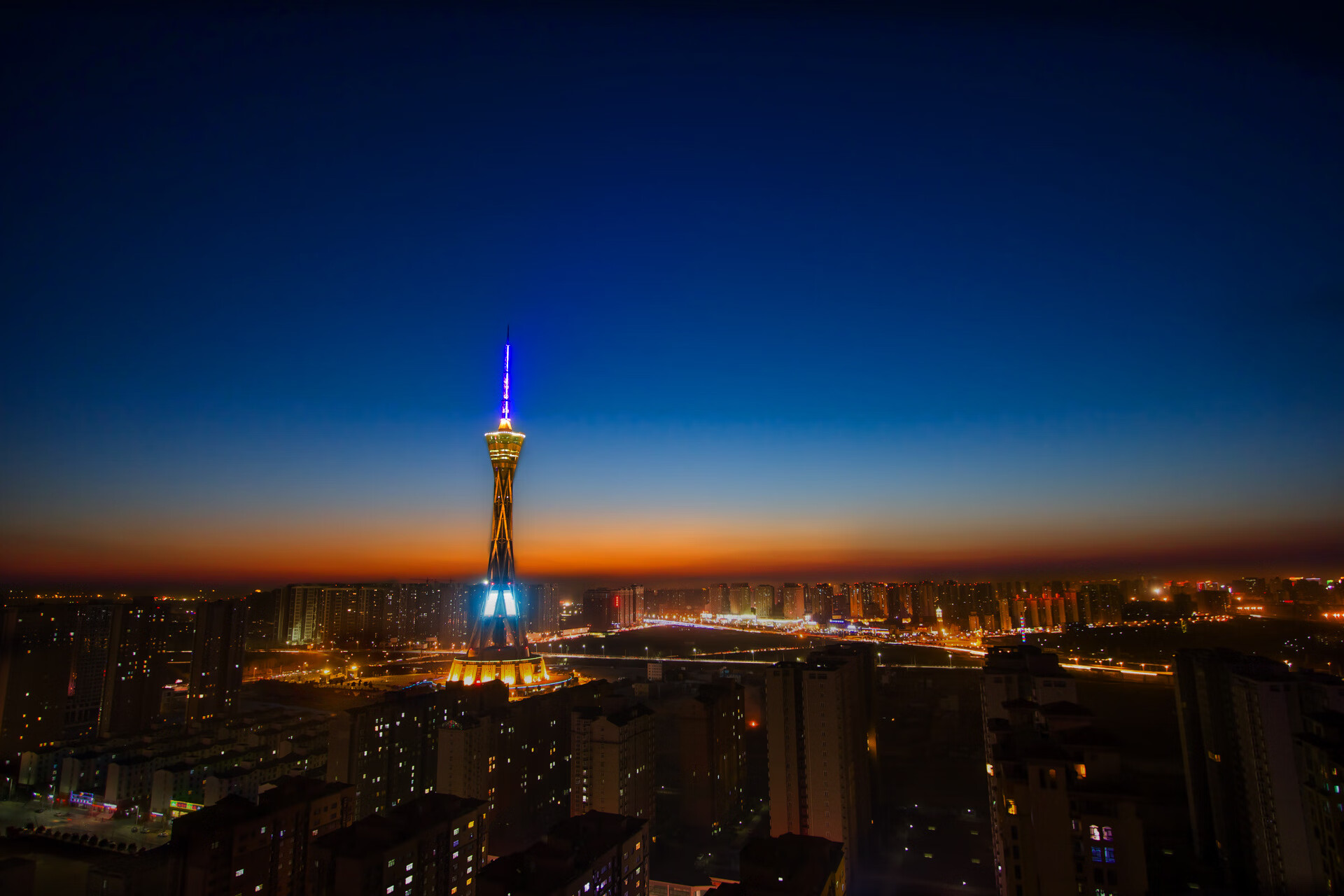 开云app安全认证-足球青训VR学习平台实现实景互动教学,青少年足球培训app